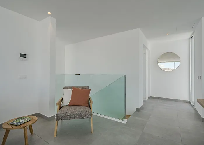 Estandar 8- Casangular By Upper Вилла Адехе