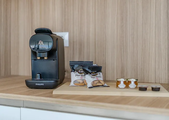 Estandar 8- Casangular By Upper Вілла