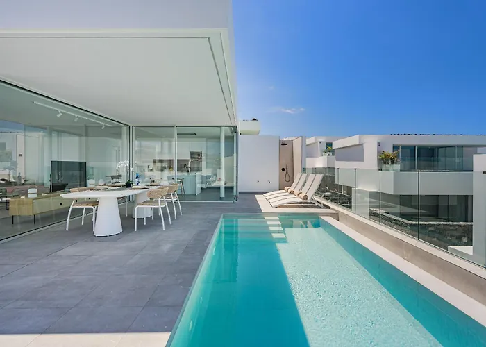 Estandar 8- Casangular By Upper * Адехе